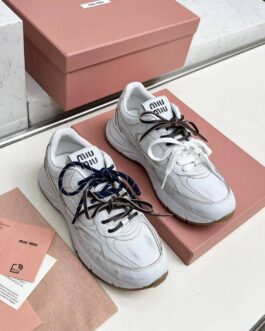 Miu miu Sneakersy, trampki, tenisówki, buty, skora
