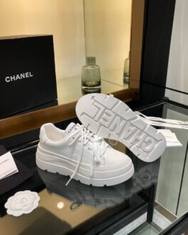 Chanel Sneakersy, trampki, tenisówki, buty, skora