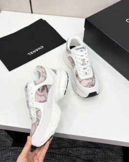 Chanel Sneakersy, trampki, tenisówki, buty, skora