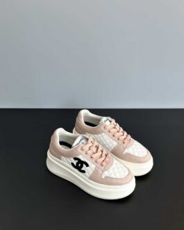 Chanel Sneakersy, trampki, tenisówki, buty, skora
