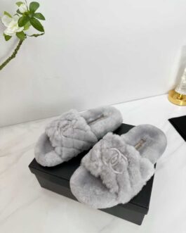 Chanel Buty, sandaly klapki, skora