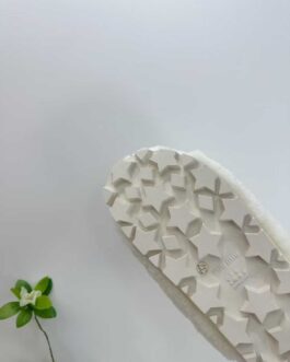 Miu miu Buty, sandaly klapki, skora