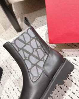 Valentino Buty damskie, kozaki, botki, skóra