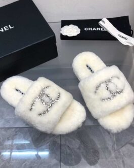 Chanel Buty, sandaly klapki, skora