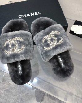 Chanel Buty, sandaly klapki, skora