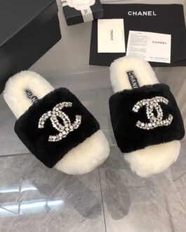 Chanel Buty, sandaly klapki, skora