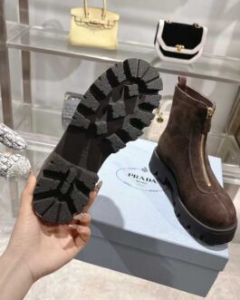 Prada Buty damskie, kozaki, botki, skóra