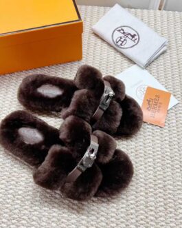 Hermes Buty, sandaly klapki, skora