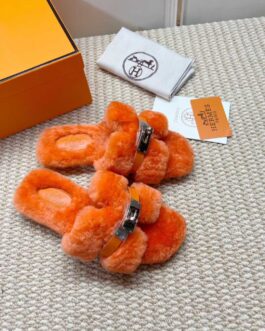 Hermes Buty, sandaly klapki, skora
