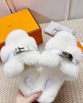 Hermes Buty, sandaly klapki, skora