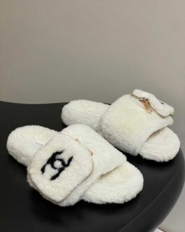 Chanel Buty, sandaly klapki, skora
