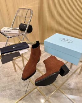 Prada Buty damskie, kozaki, botki, skóra