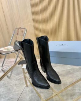 Prada Buty damskie, kozaki, botki, skóra