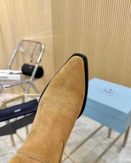 Prada Buty damskie, kozaki, botki, skóra