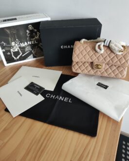 Torebka damska elegancka Chanel, skóra od reki