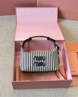 Torebka damska elegancka Miu Miu   skora