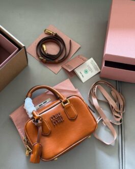 Torebka damska elegancka Miu Miu skora