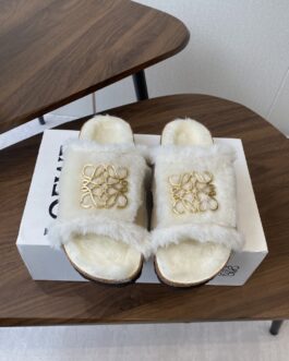 Loewe Buty, sandaly klapki, skora