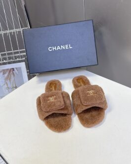 Chanel Buty, sandaly klapki, skora