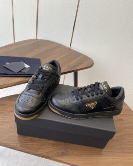 Prada Sneakersy, trampki, tenisówki, buty, skora
