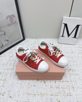 Miu miu Sneakersy, trampki, tenisówki, buty, skora
