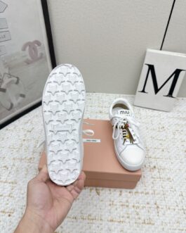 Miu miu Sneakersy, trampki, tenisówki, buty, skora