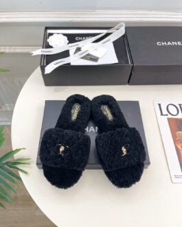 Chanel Buty, sandaly klapki, skora