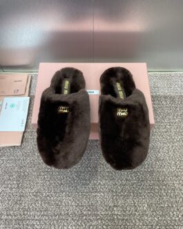 Miu miu Buty, sandaly klapki, skora