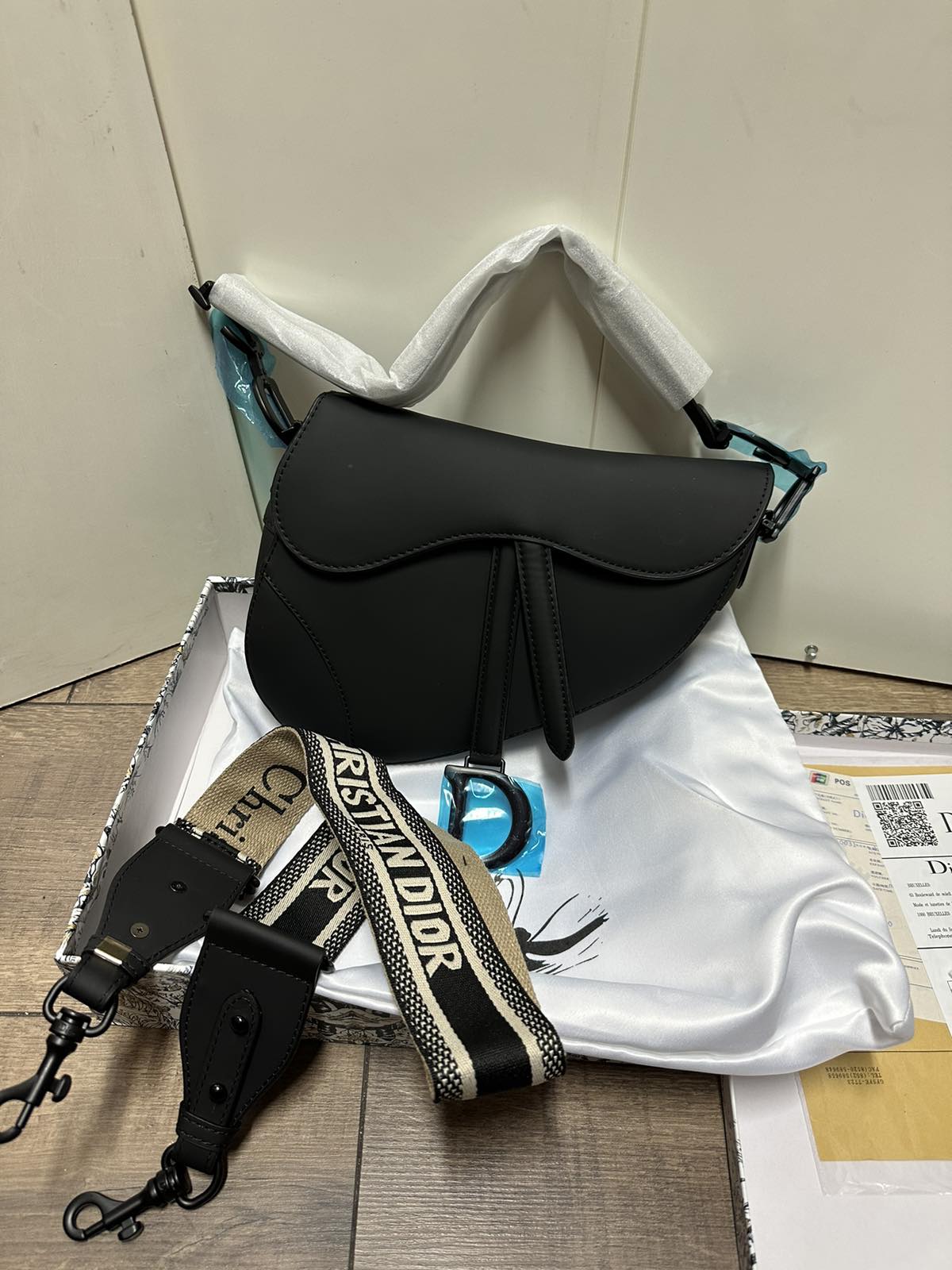 IMG-9a5522a1254be709a9939cadbc31a02c-V