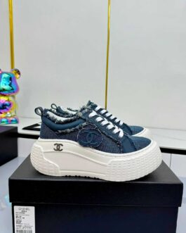 Chanel Sneakersy, trampki, tenisówki, buty, skora