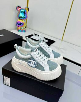 Chanel Sneakersy, trampki, tenisówki, buty, skora