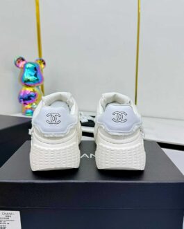 Chanel Sneakersy, trampki, tenisówki, buty, skora