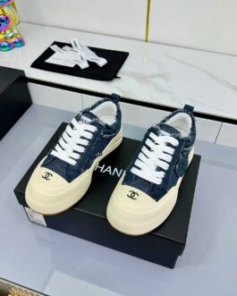 Chanel Sneakersy, trampki, tenisówki, buty, skora