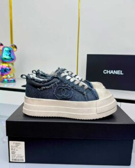 Chanel Sneakersy, trampki, tenisówki, buty, skora