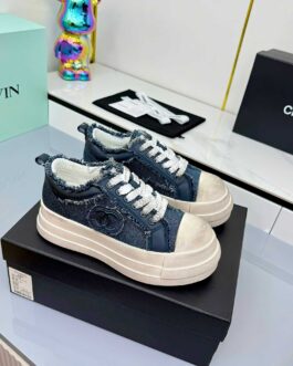 Chanel Sneakersy, trampki, tenisówki, buty, skora