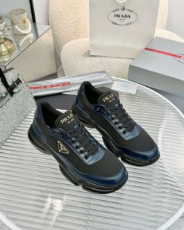 Prada Sneakersy, trampki, tenisówki, buty, skora