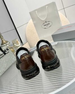 Prada Sneakersy, trampki, tenisówki, buty, skora
