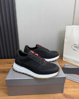 Prada Sneakersy, trampki, tenisówki, buty, skora
