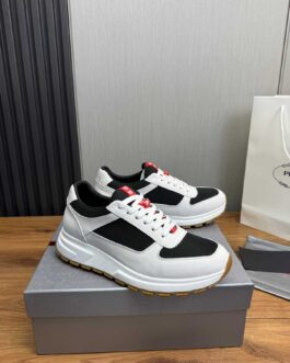 Prada Sneakersy, trampki, tenisówki, buty, skora