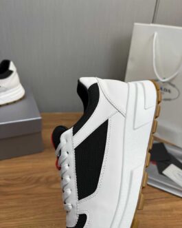 Prada Sneakersy, trampki, tenisówki, buty, skora