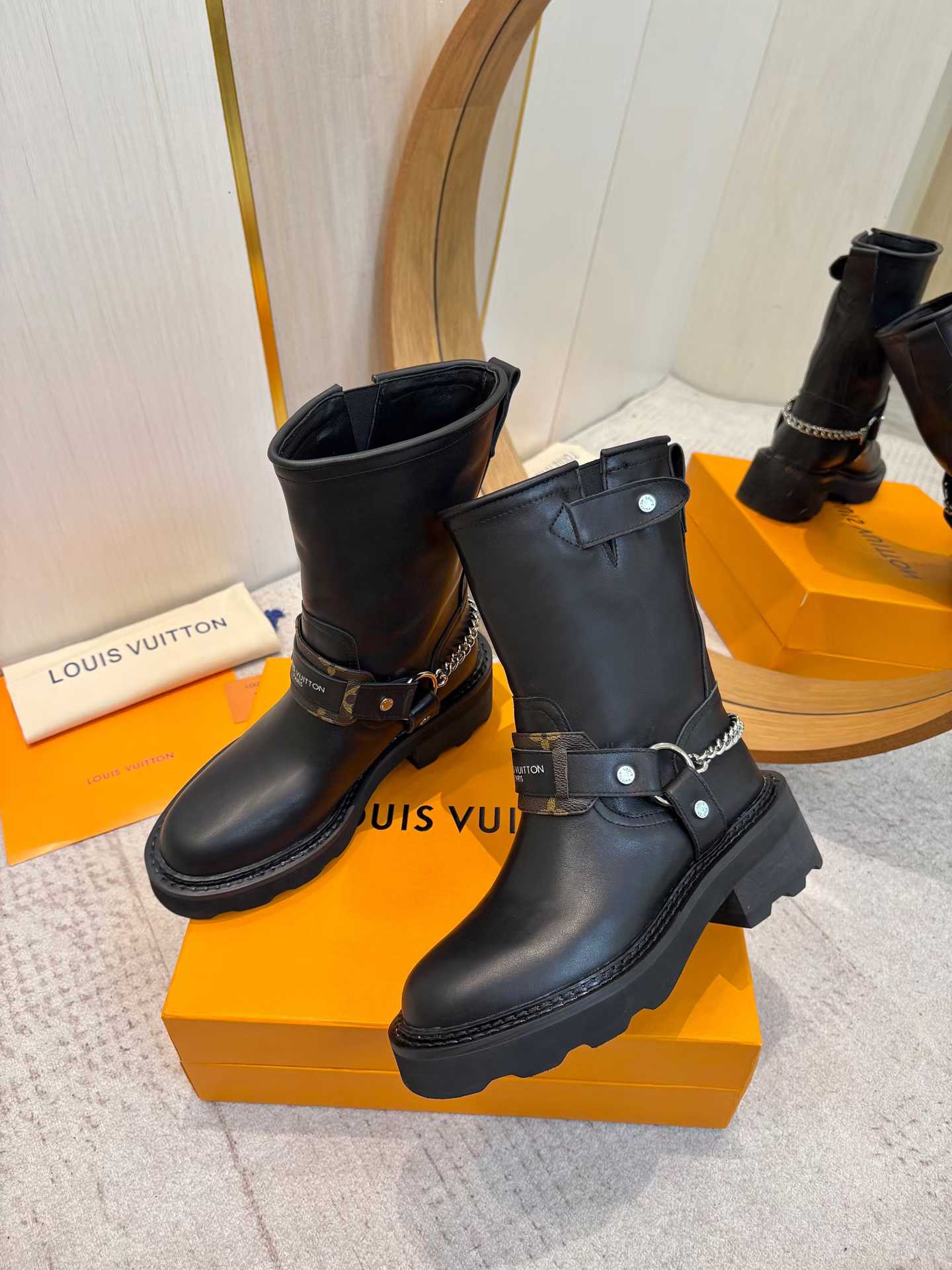 mmexport1761021250878