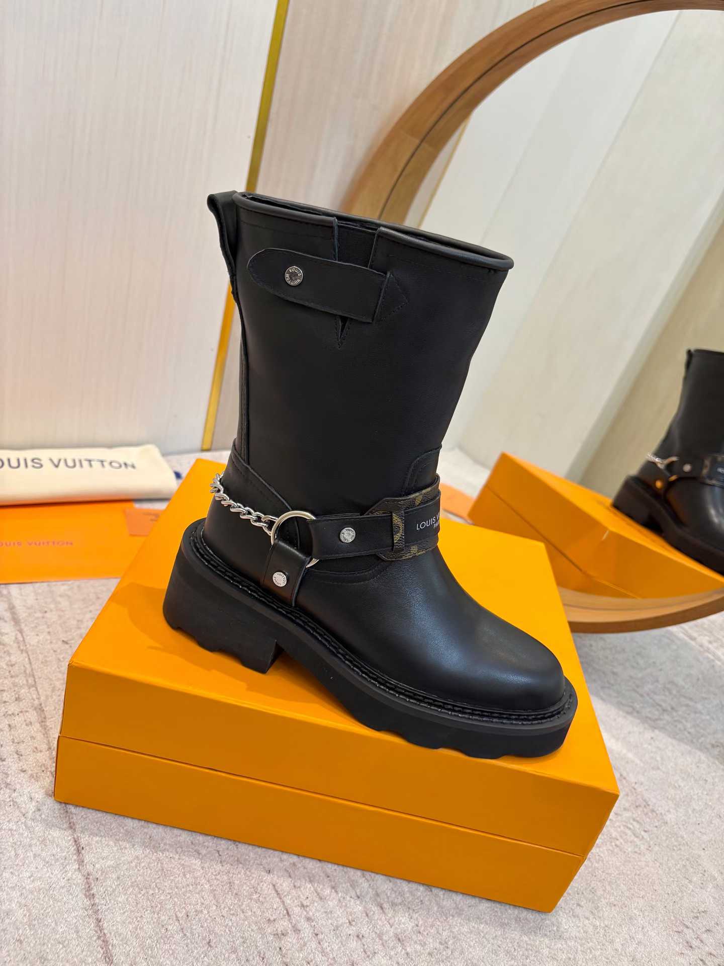 mmexport1761021254805