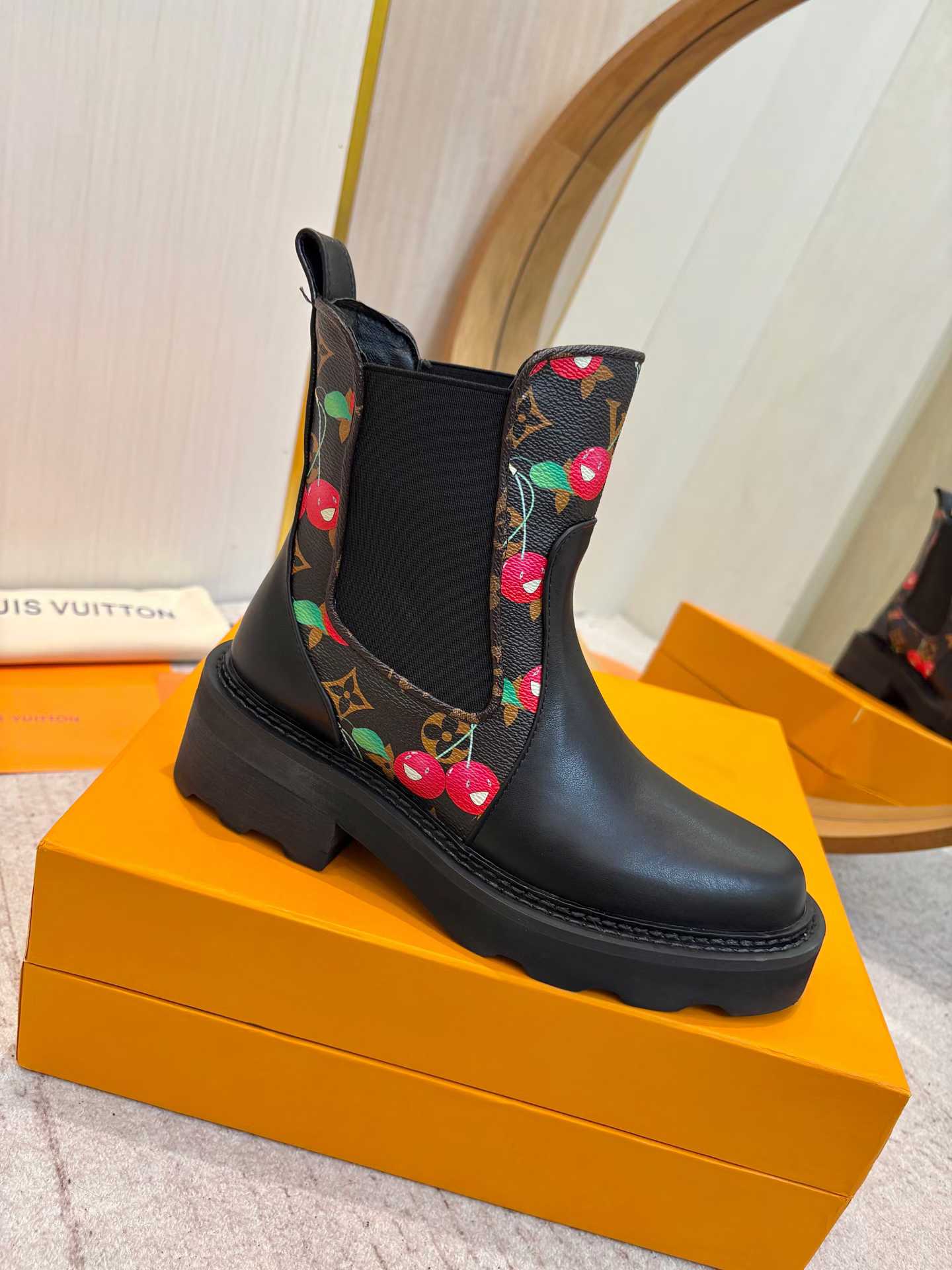 mmexport1761021297319