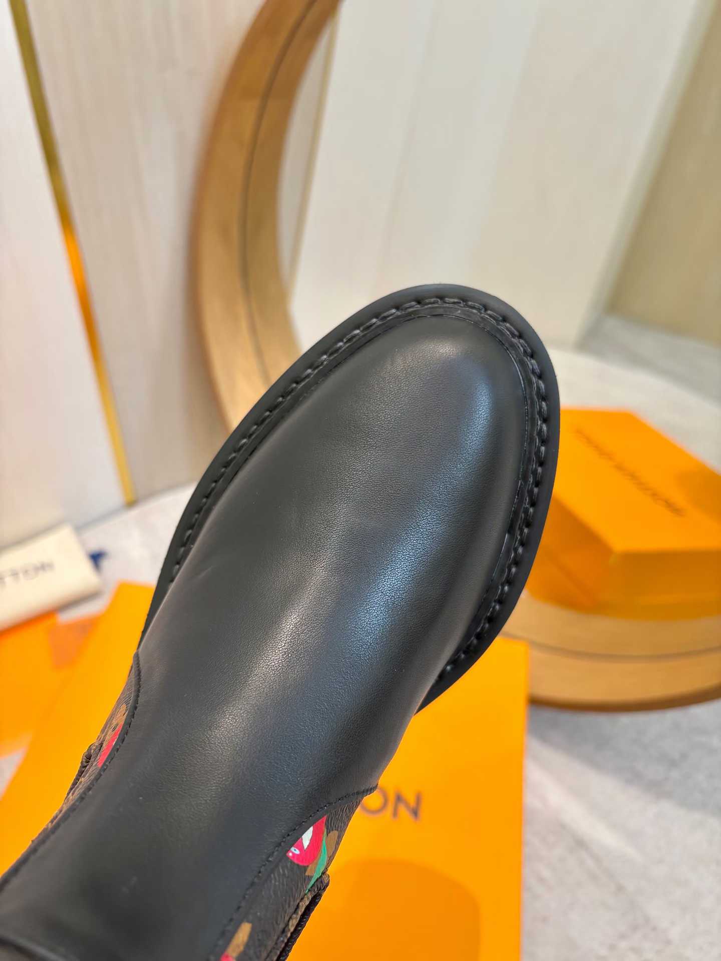 mmexport1761021299366