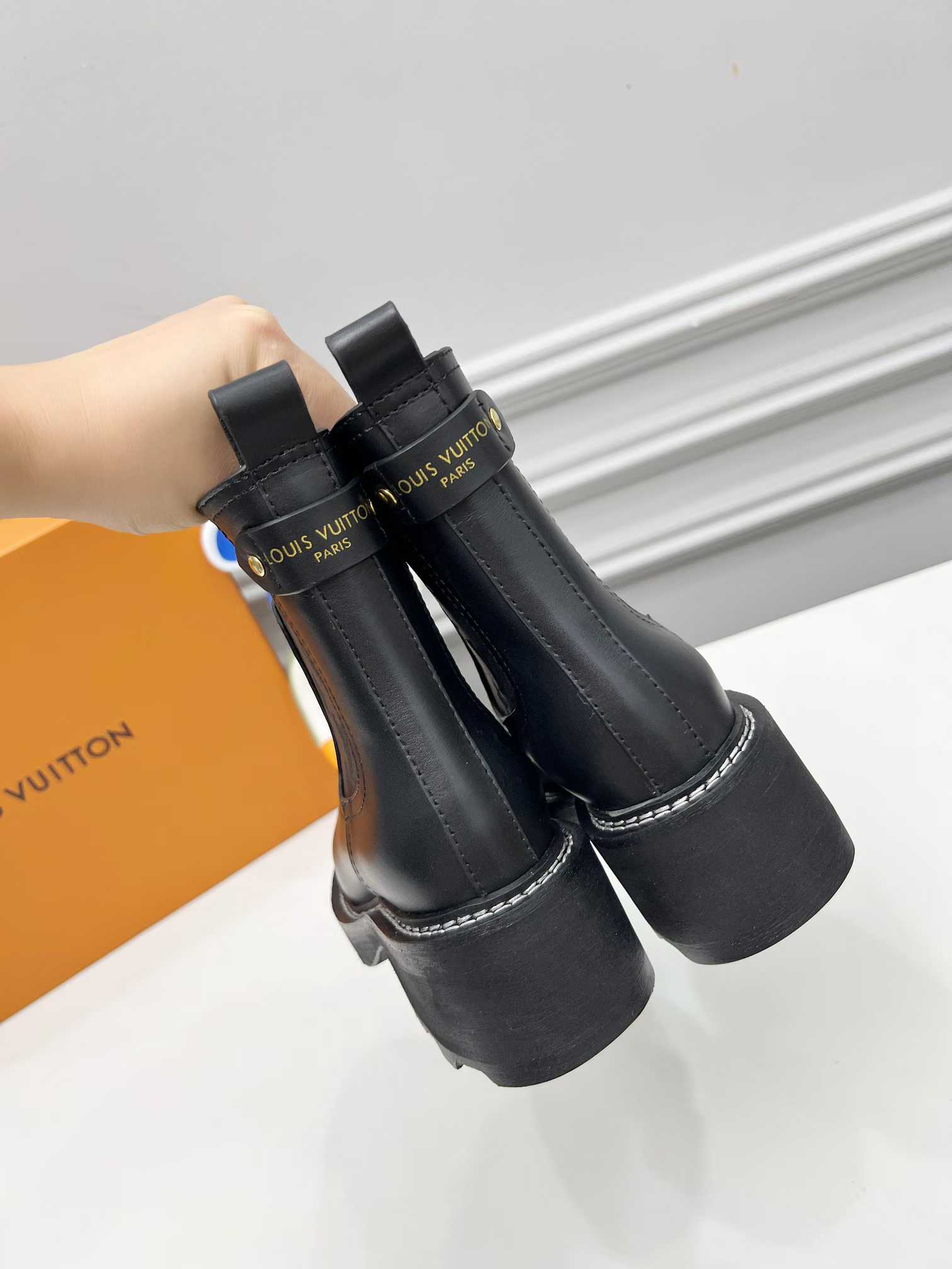 mmexport1761021421723