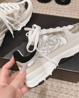 Chanel Sneakersy, trampki, tenisówki, buty, skora