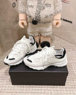 Chanel Sneakersy, trampki, tenisówki, buty, skora
