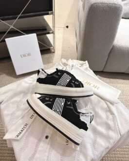 Dior Sneakersy, trampki, tenisówki, buty, skora