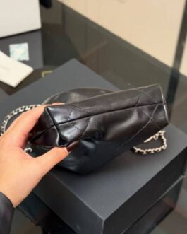 Torebka damska elegancka Chanel, skóra
