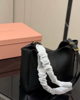 Torebka damska elegancka Miu Miu, skóra